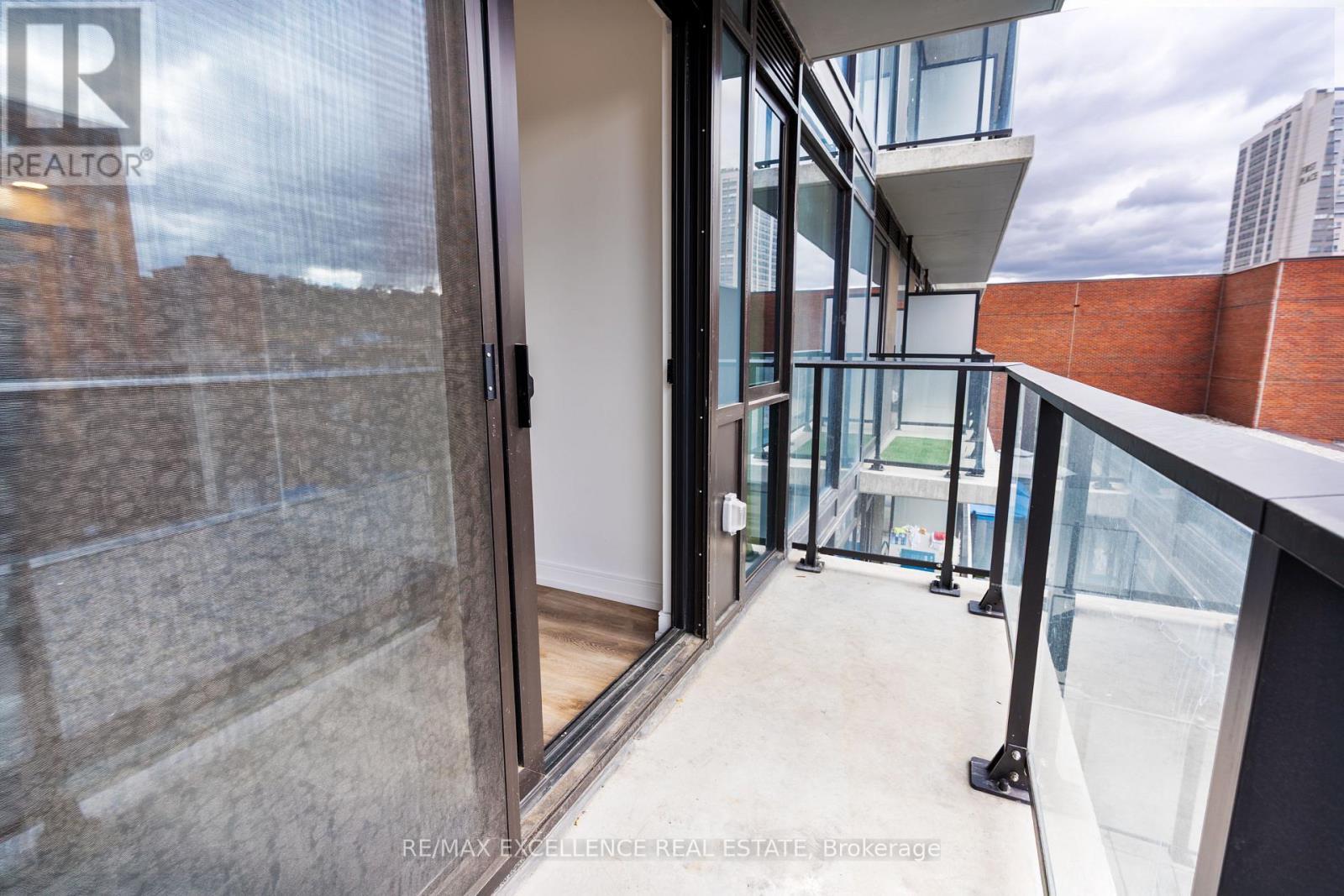 505 - 1 Jarvis Street, Hamilton, ON - Outdoor With Balcony With Exterior