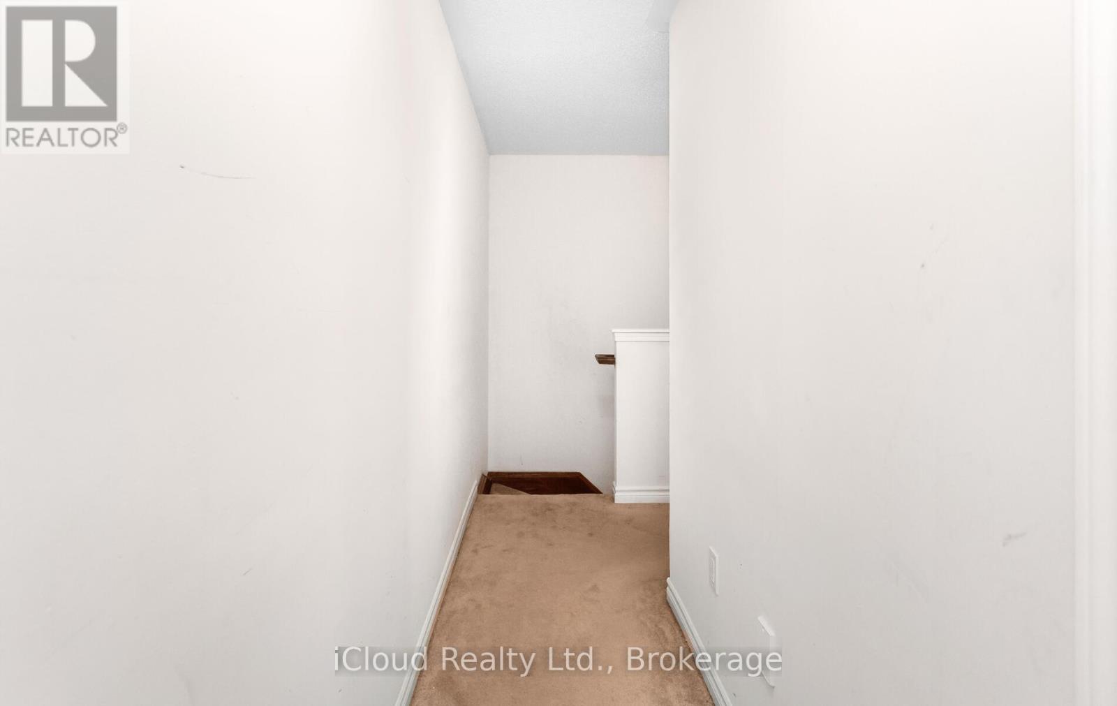 1525 Husband Place, Milton, ON - Photo Showing Other Room