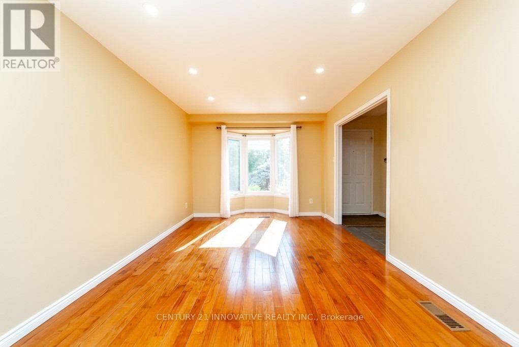 Main - 16 Long Drive, Whitby, ON - Indoor Photo Showing Other Room