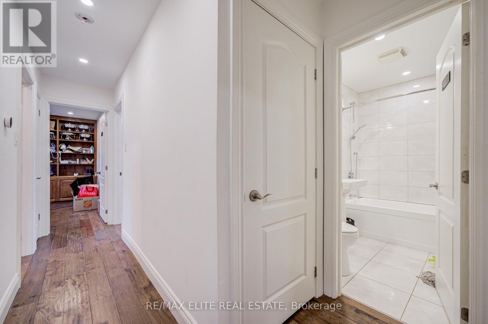 4909 Holborn Road, East Gwillimbury, ON - Indoor Photo Showing Other Room