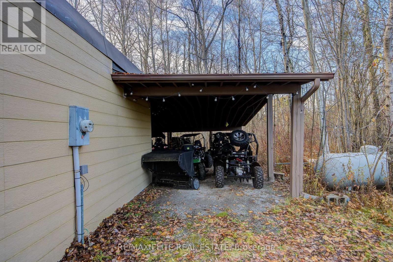 4909 Holborn Road, East Gwillimbury, ON - Outdoor With Exterior