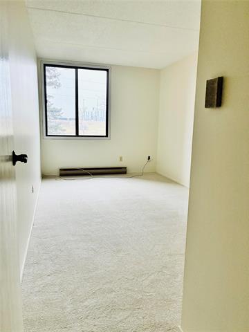 212-916 Cloutier Dr, Winnipeg, MB