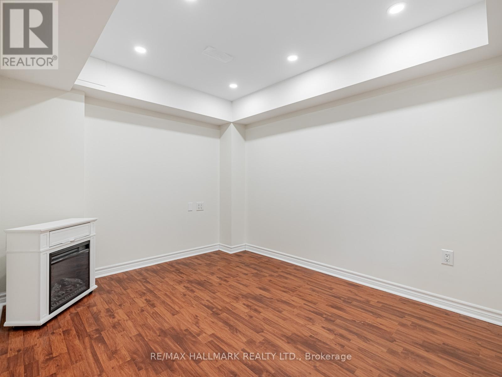 (Bsmt) - 2 Michelle Drive, Vaughan, ON - Indoor Photo Showing Other Room