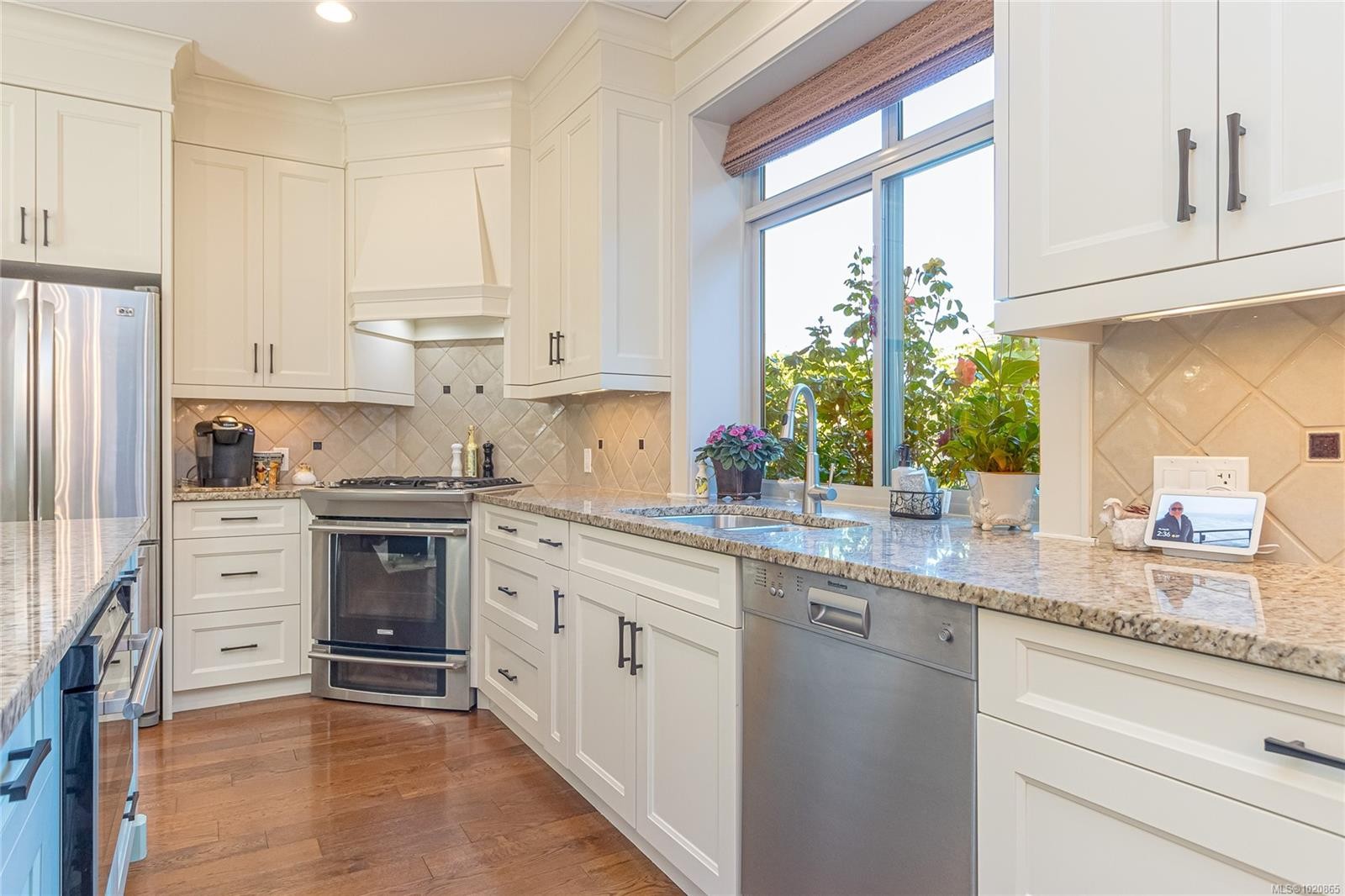 3888 Creekside Dr, Bowser, BC