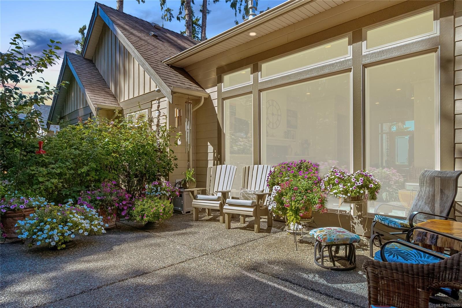 3888 Creekside Dr, Bowser, BC