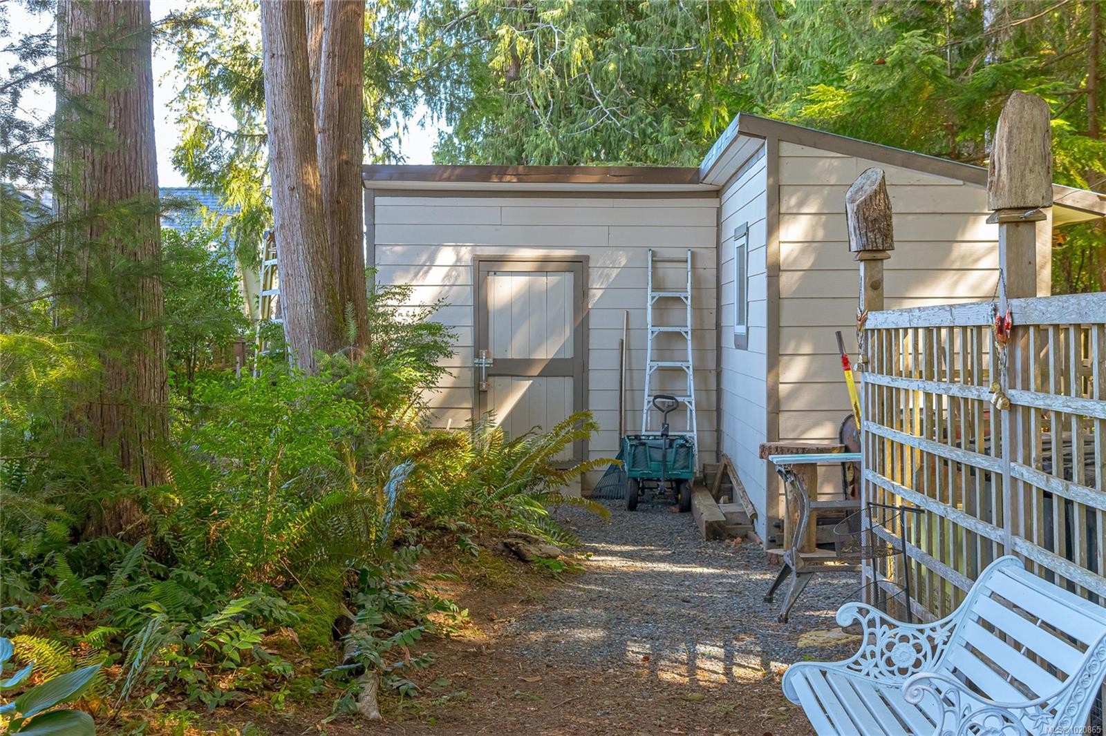 3888 Creekside Dr, Bowser, BC