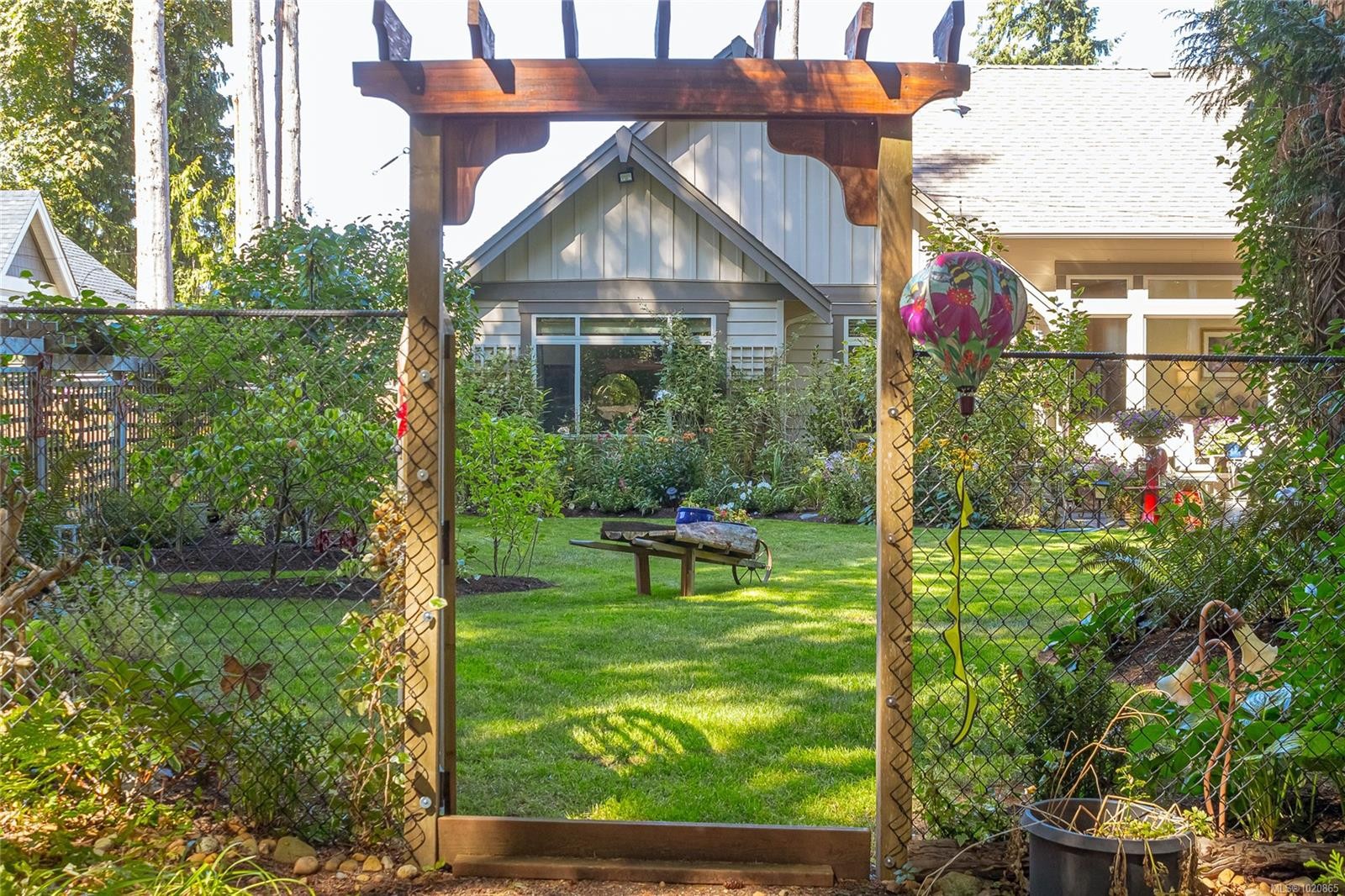 3888 Creekside Dr, Bowser, BC