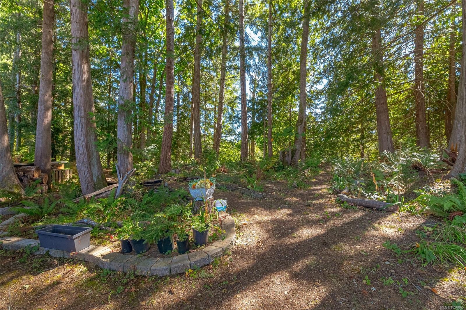 3888 Creekside Dr, Bowser, BC