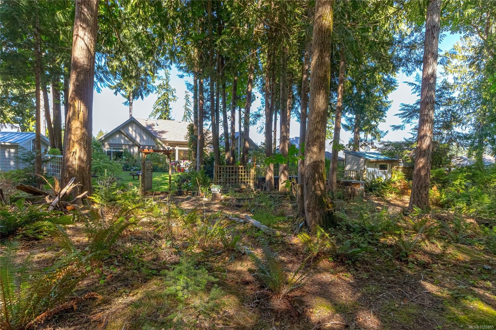 3888 Creekside Dr, Bowser, BC