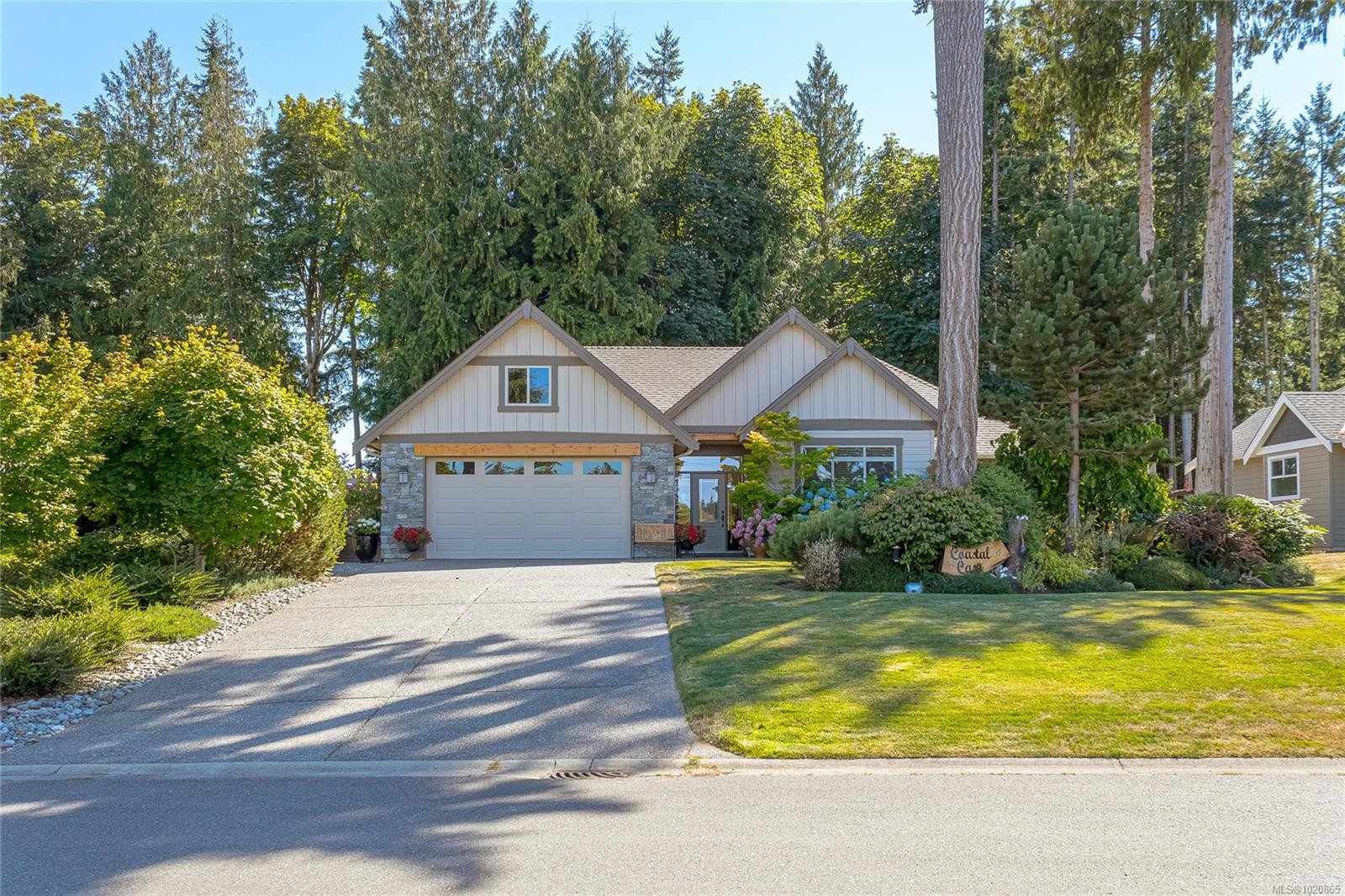 3888 Creekside Dr, Bowser, BC