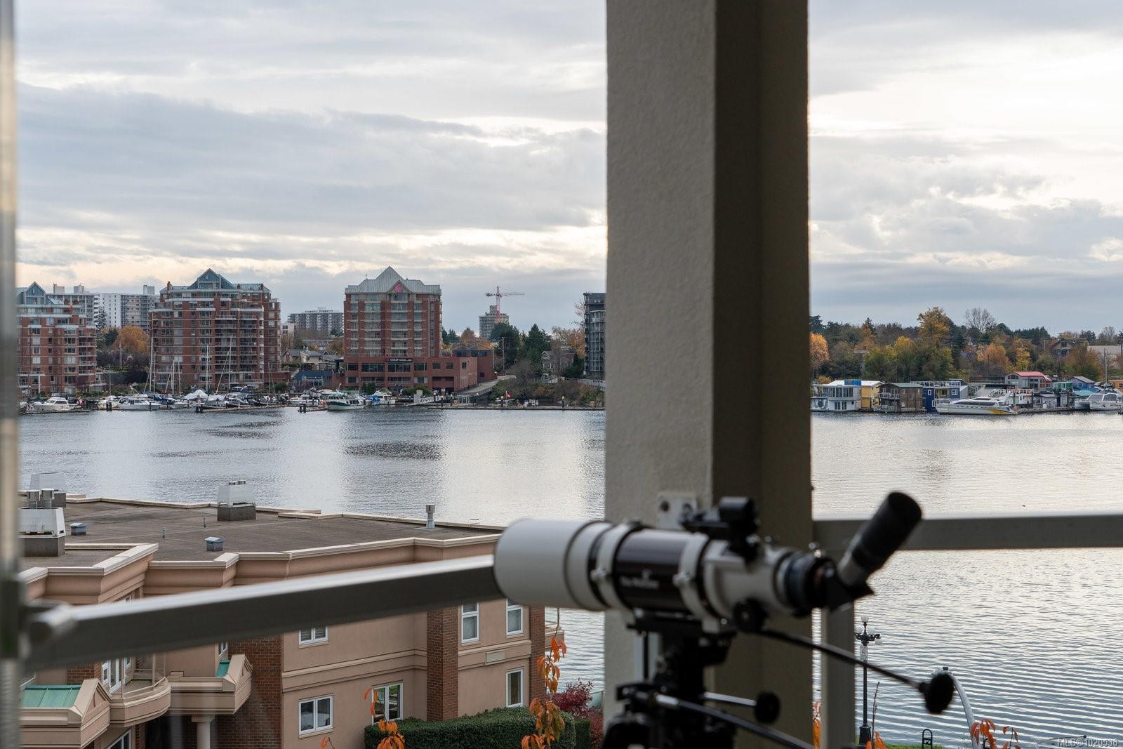 418-10 Paul Kane Pl, Victoria, BC - Outdoor With Body Of Water With View