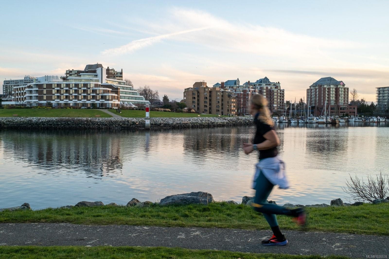 418-10 Paul Kane Pl, Victoria, BC - Outdoor With Body Of Water With View