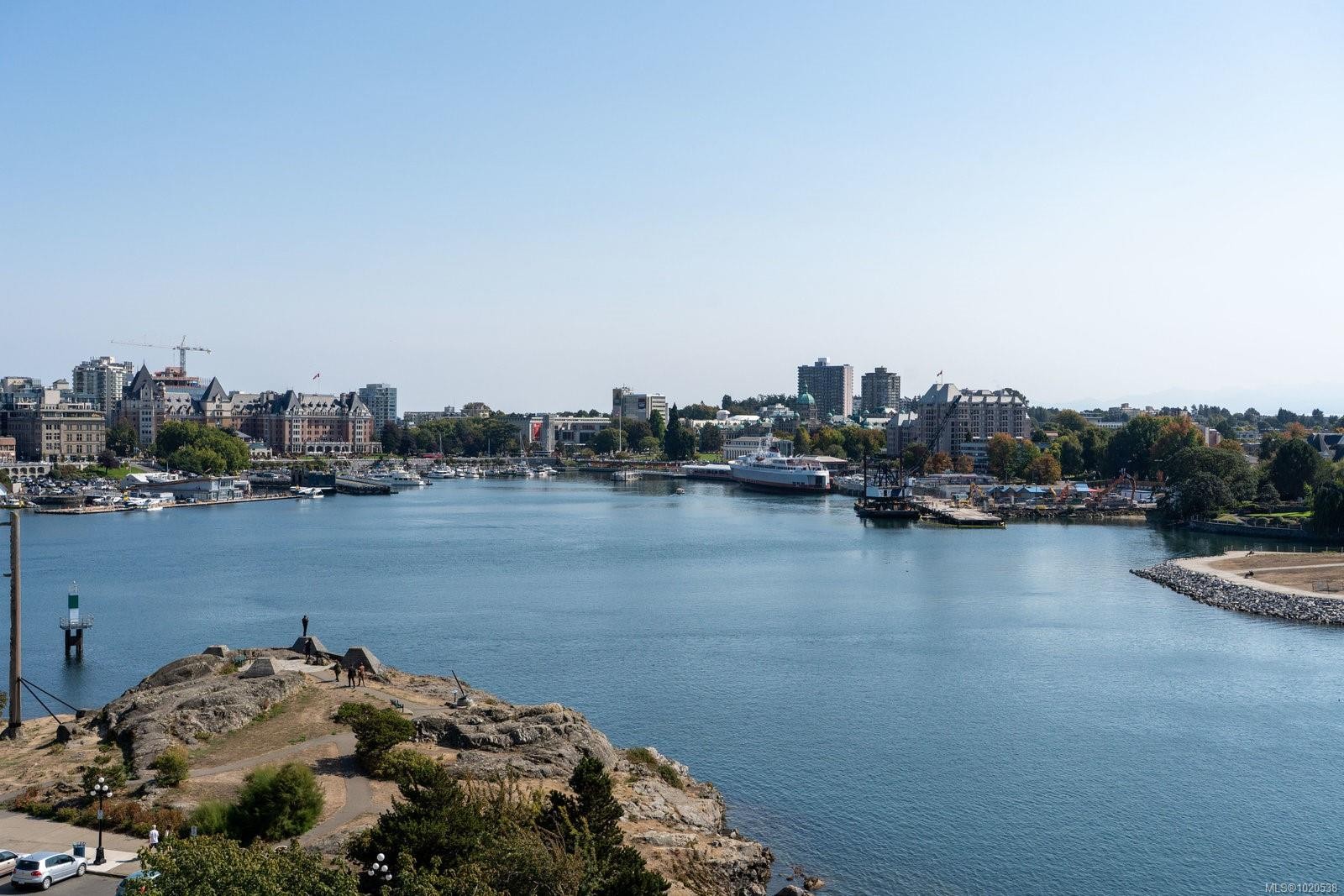 418-10 Paul Kane Pl, Victoria, BC - Outdoor With Body Of Water With View