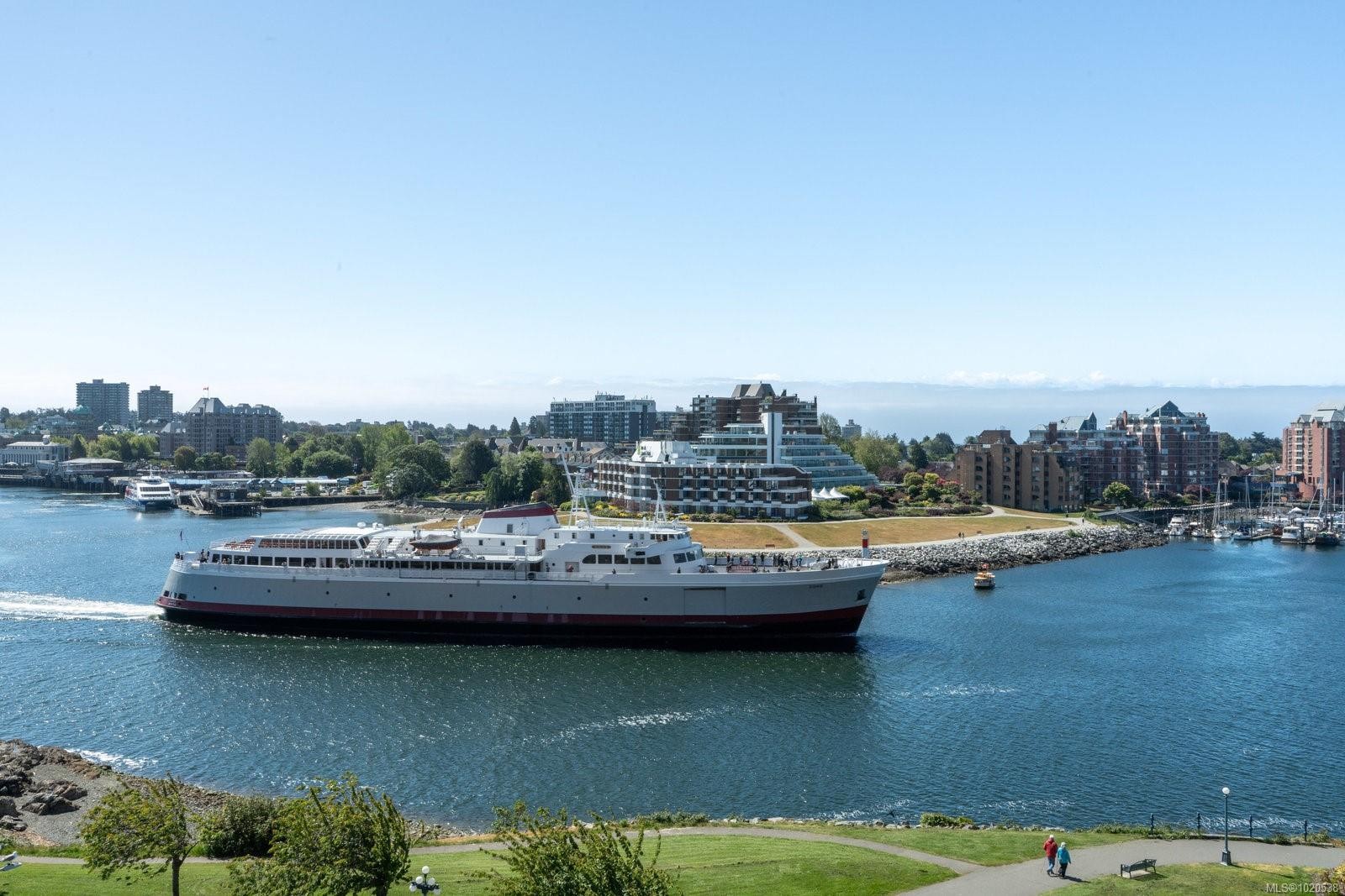 418-10 Paul Kane Pl, Victoria, BC - Outdoor With Body Of Water With View