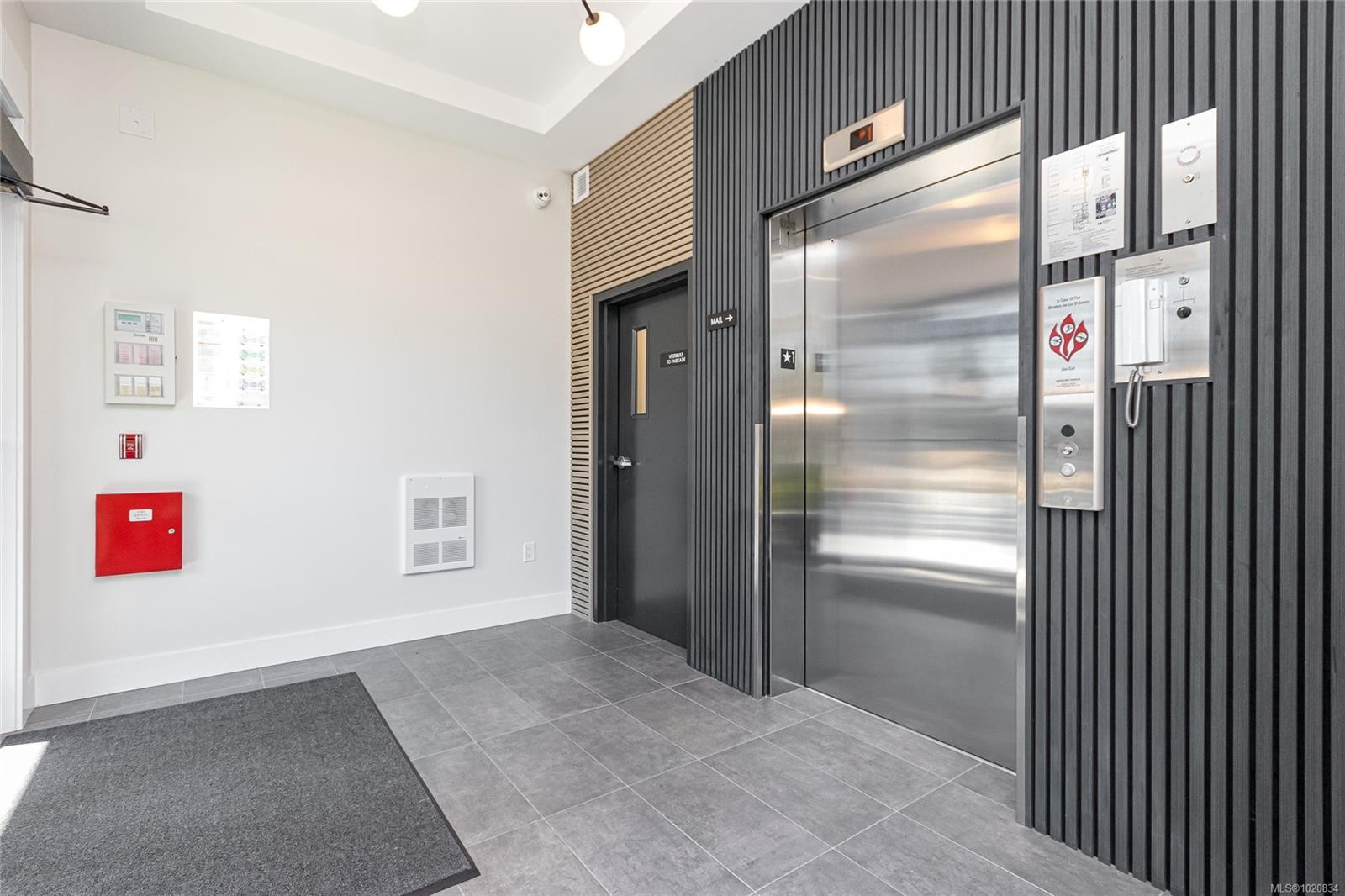 402-924 Jenkins Ave, Langford, BC - Indoor Photo Showing Other Room