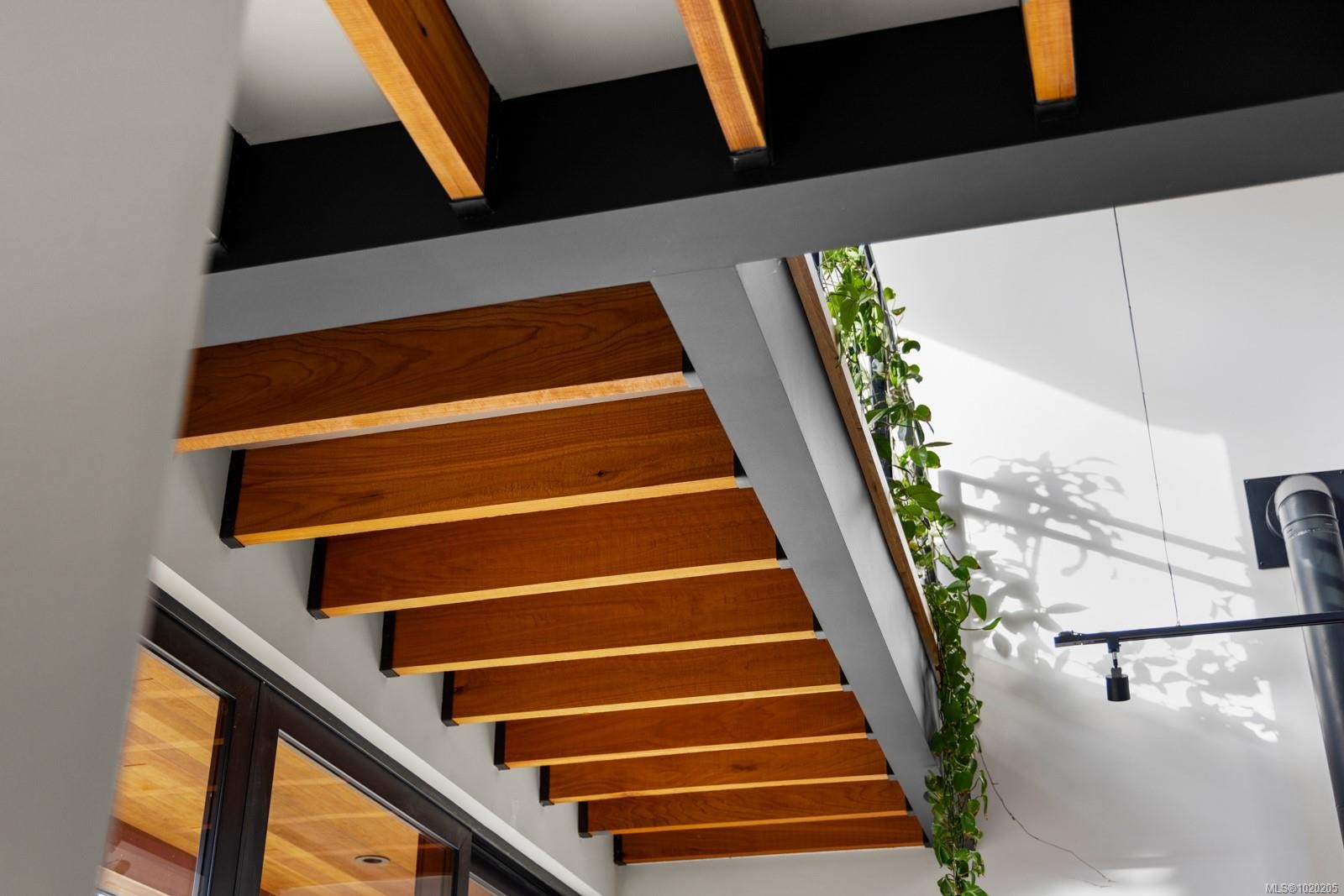 3025 Jackson St, Victoria, BC