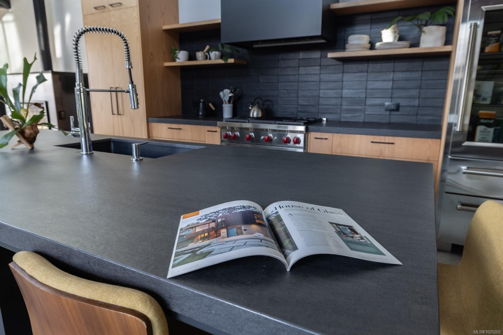 3025 Jackson St, Victoria, BC