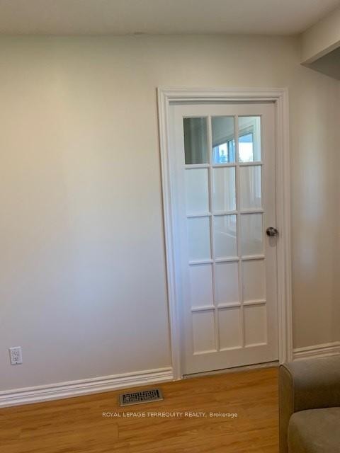 Main-5 Compton Drive, Toronto, ON - Indoor Photo Showing Other Room