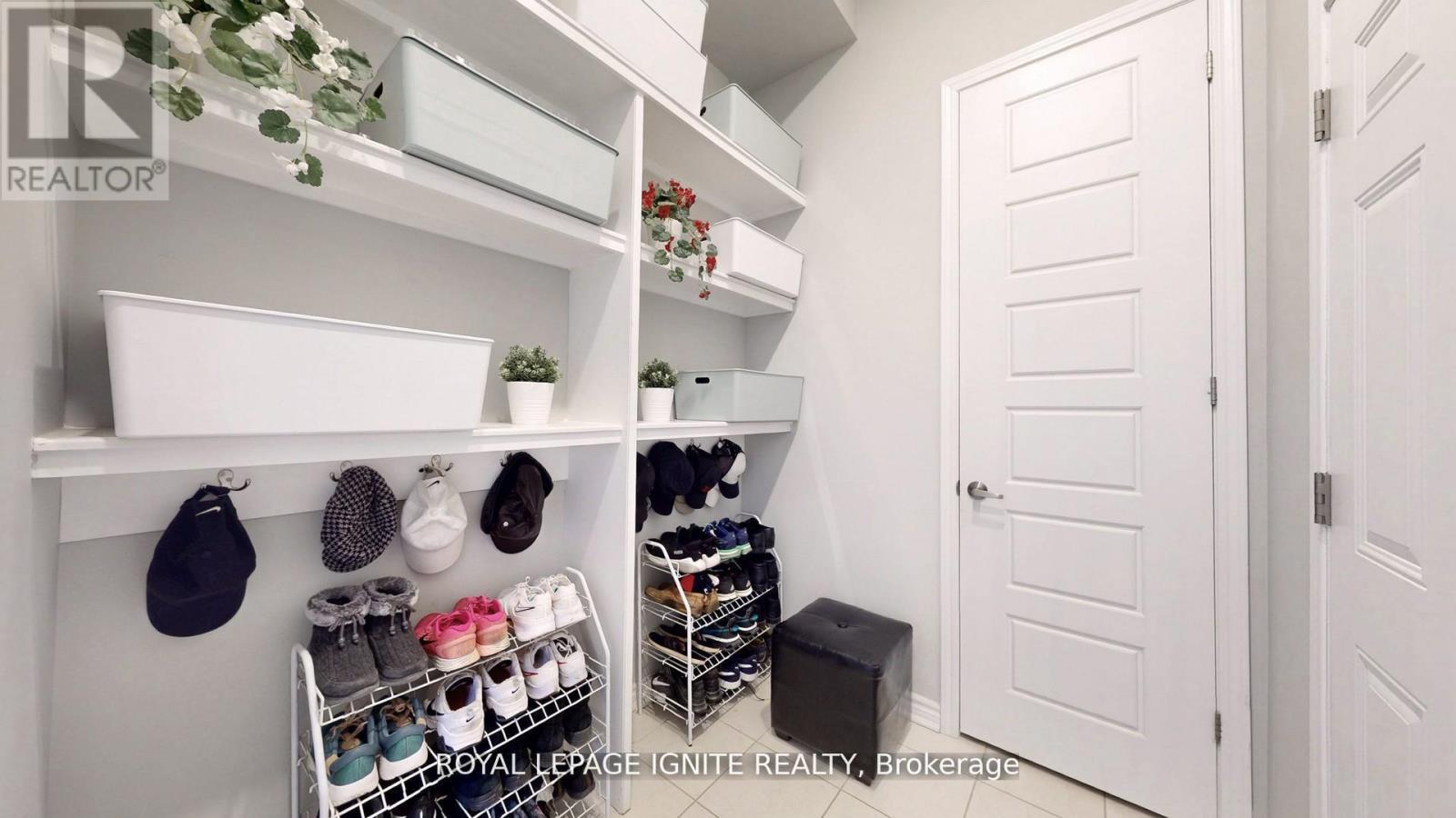 546 Kennedy Circle W, Milton, ON - Indoor