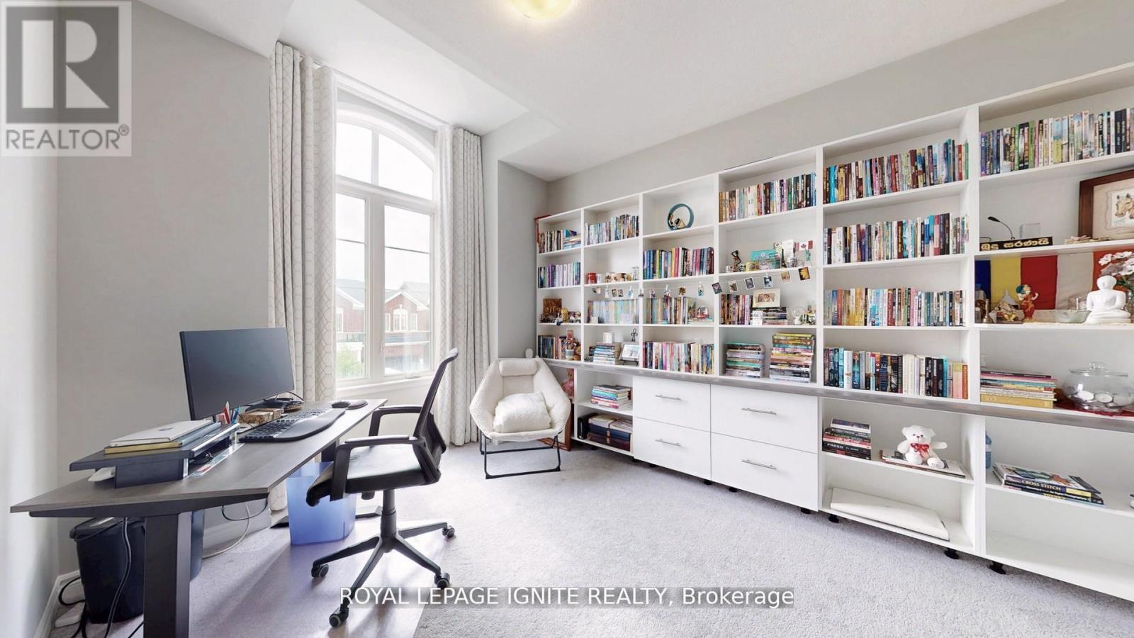 546 Kennedy Circle W, Milton, ON - Indoor Photo Showing Office