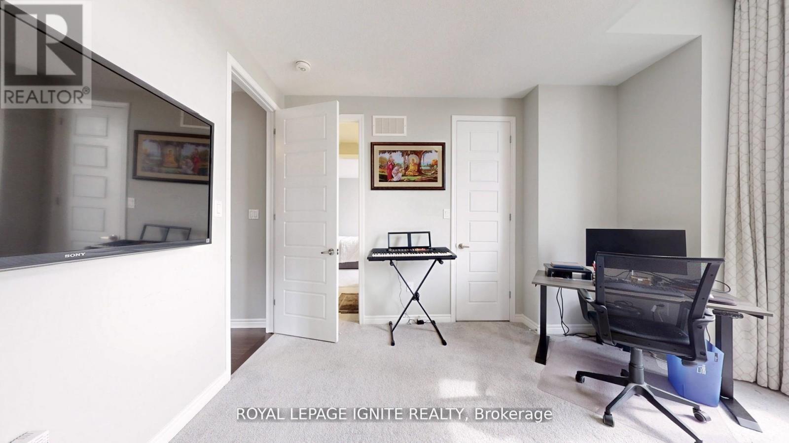 546 Kennedy Circle W, Milton, ON - Indoor Photo Showing Office