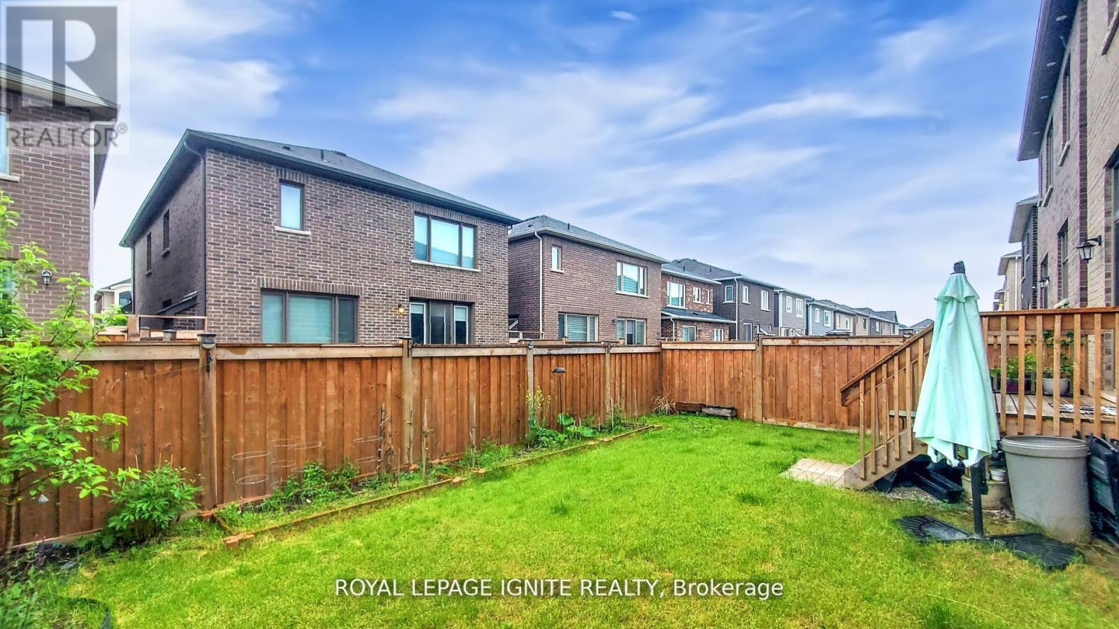 546 Kennedy Circle W, Milton, ON - Outdoor