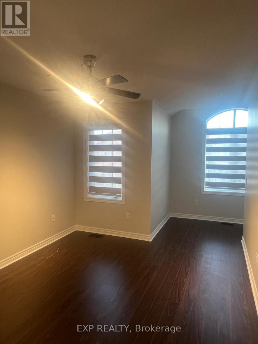 Upper - 10 Dufay Road, Brampton, ON - Indoor Photo Showing Other Room