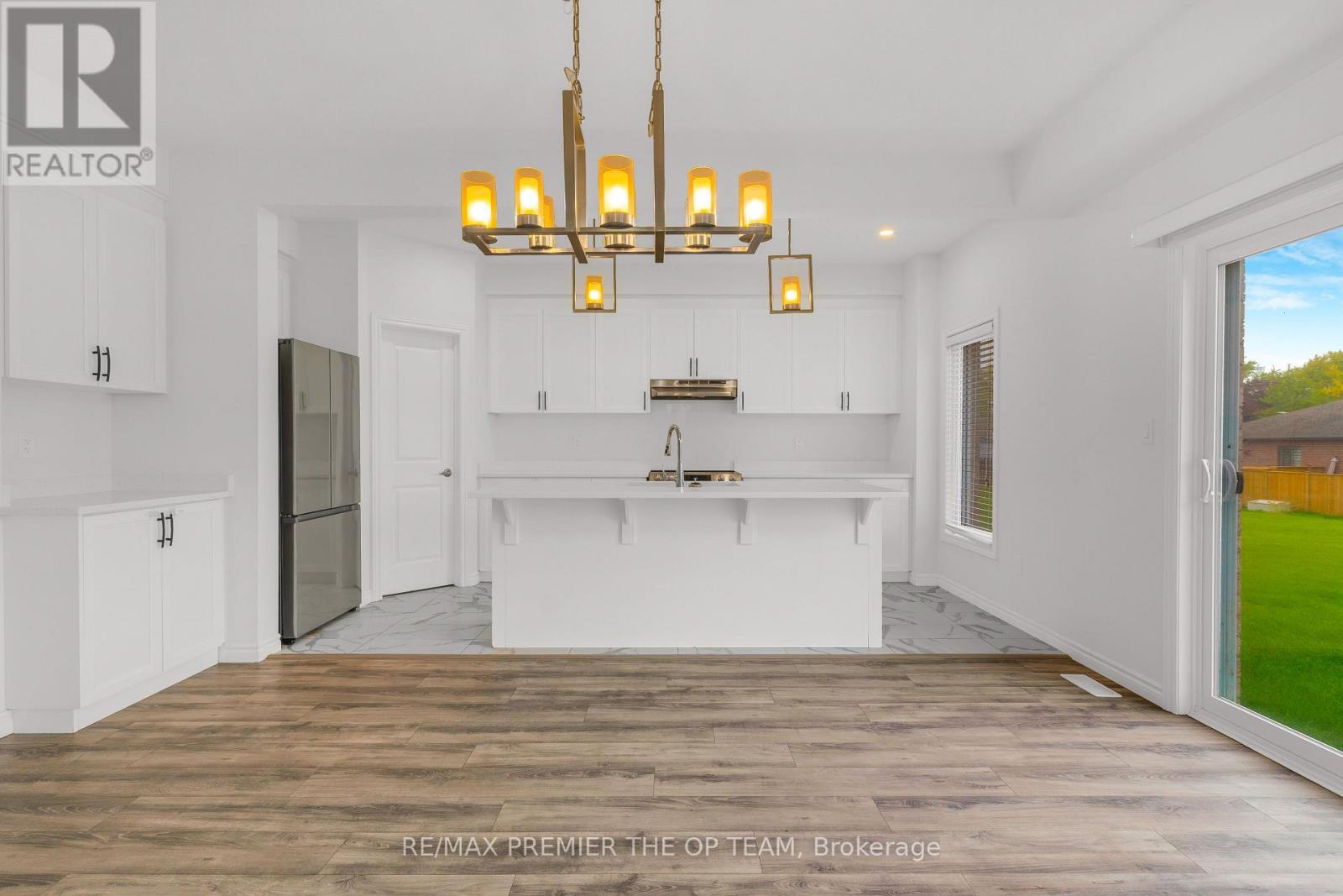 224 St George Street, West Perth, ON - Indoor