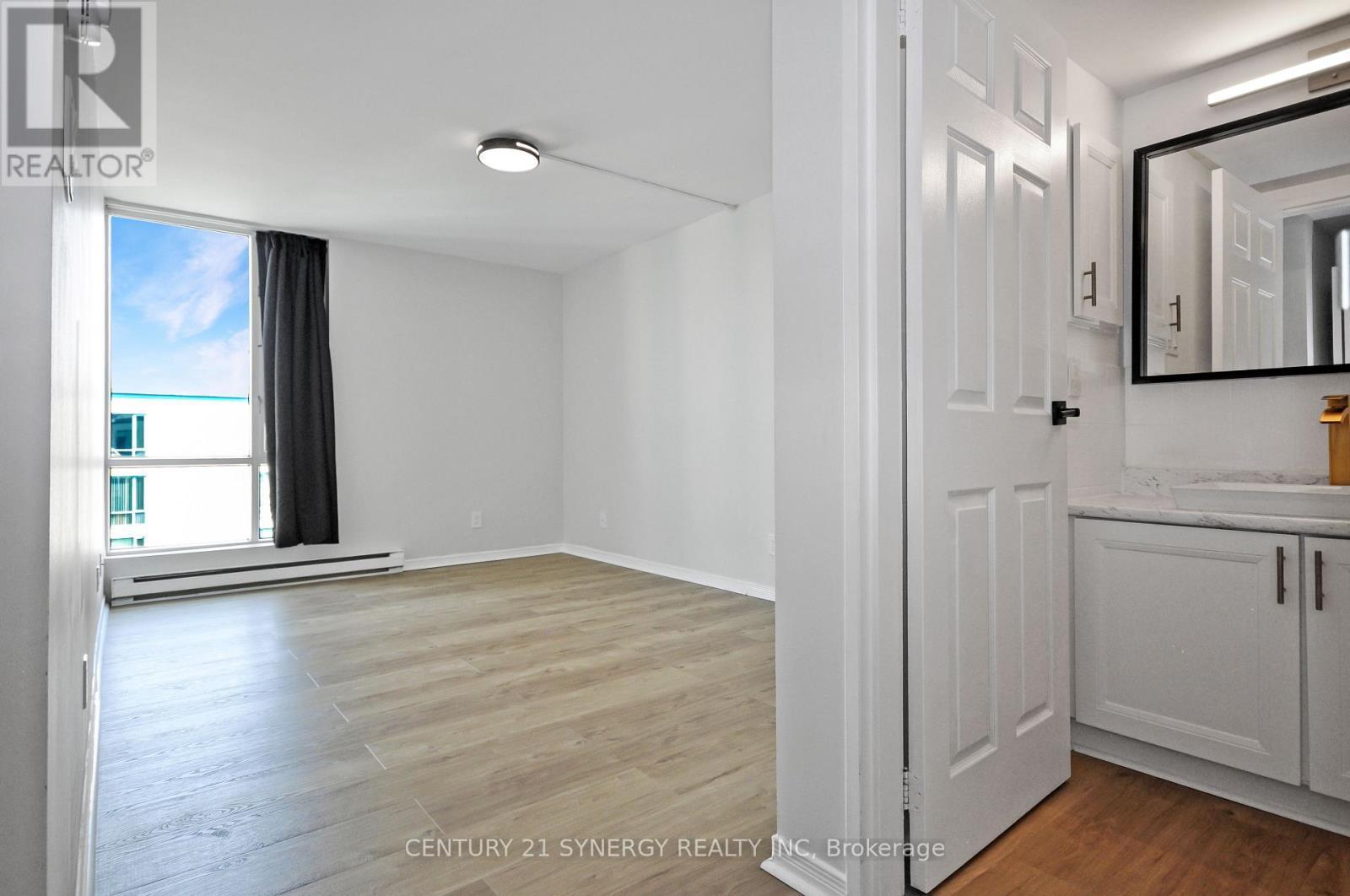 Primary Bedroom - 505 - 330 Centrum Boulevard, Ottawa, ON - Indoor Photo Showing Other Room