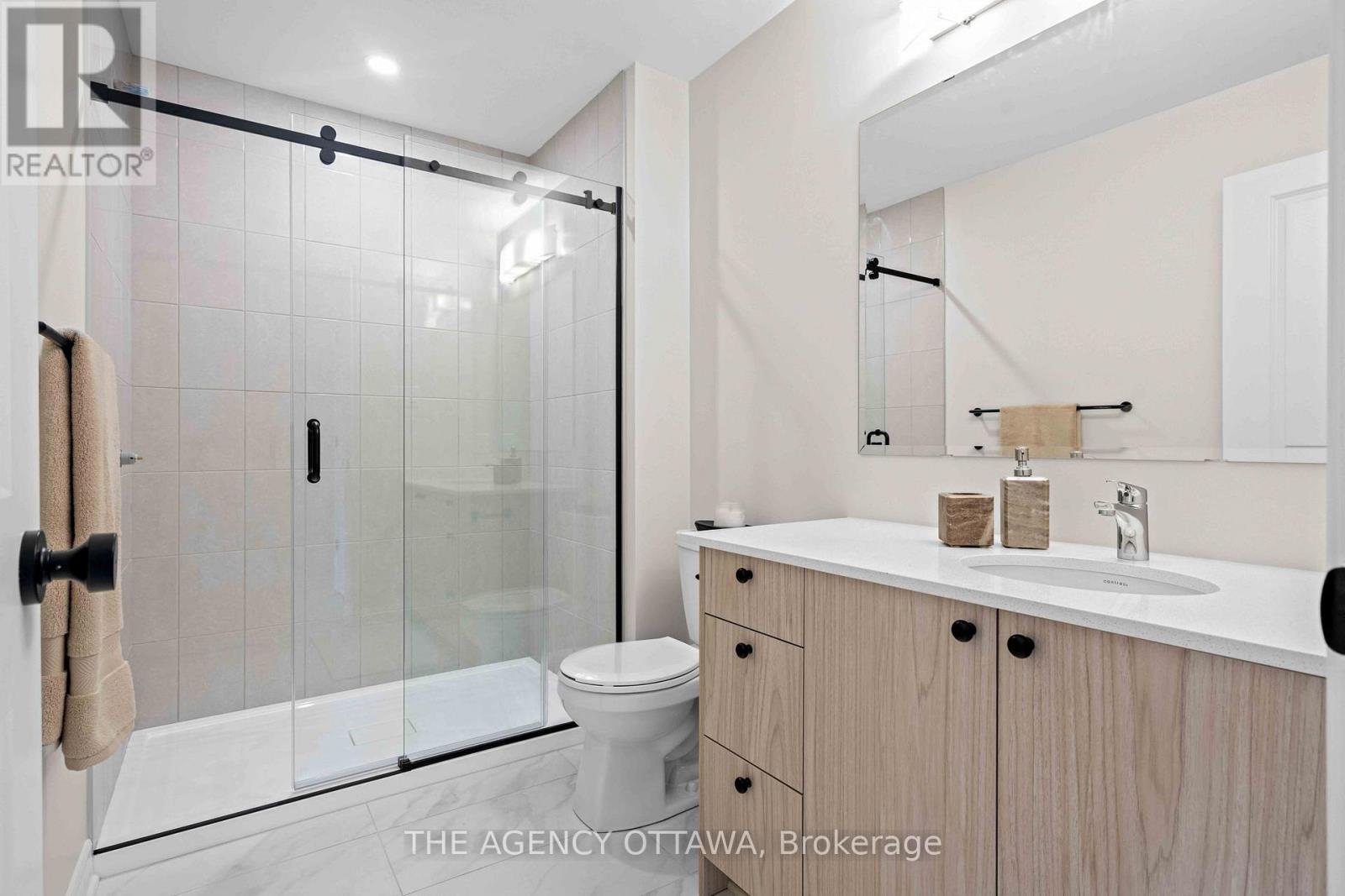 1150 Cope Drive, Ottawa, ON - Indoor Photo Showing Bathroom