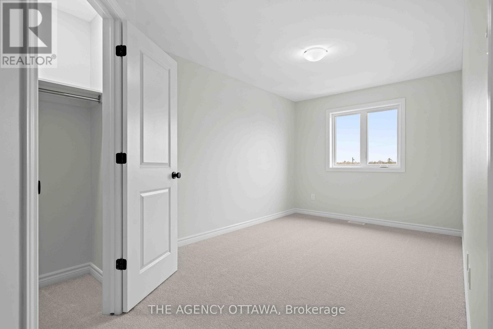 1150 Cope Drive, Ottawa, ON - Indoor Photo Showing Other Room