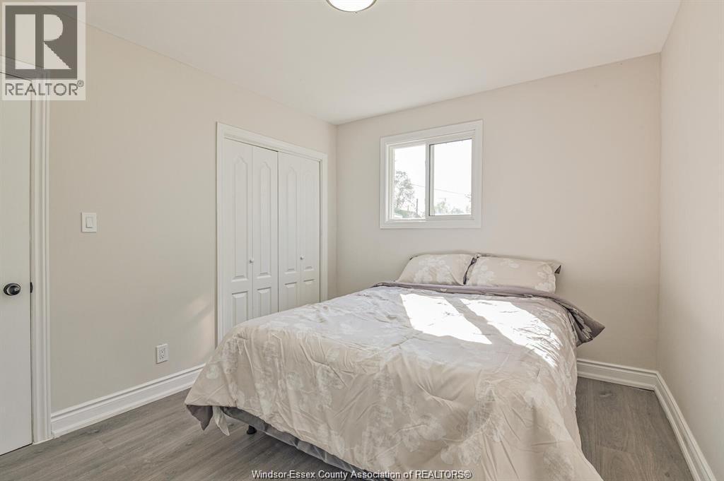 262 Cotterie Park, Leamington, ON - Indoor Photo Showing Bedroom