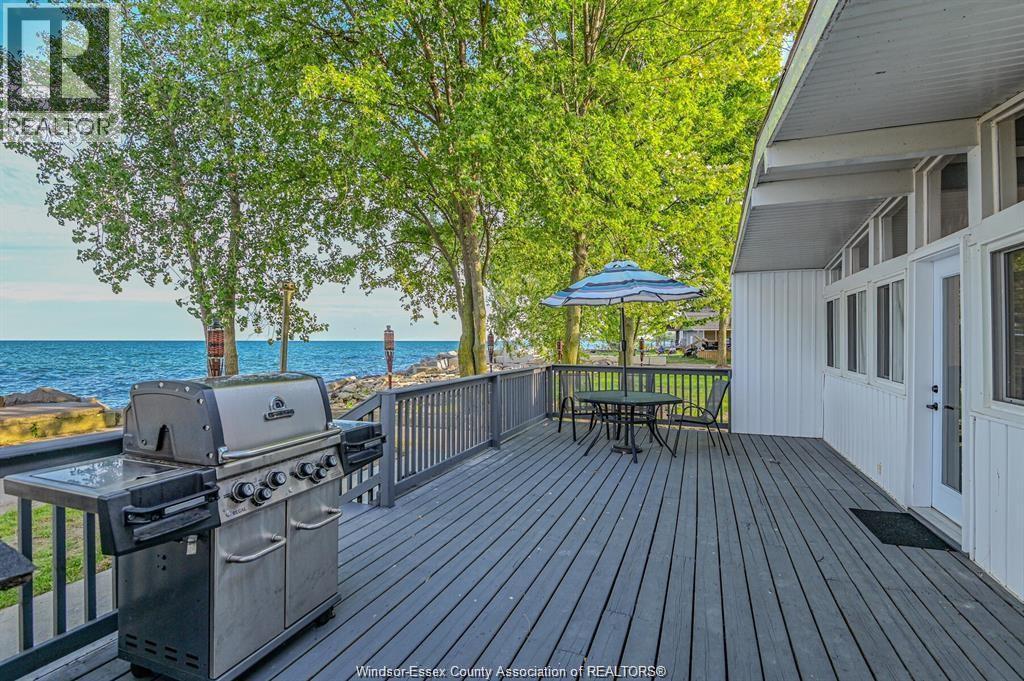 262 Cotterie Park, Leamington, ON - Outdoor With Body Of Water With Deck Patio Veranda With Exterior