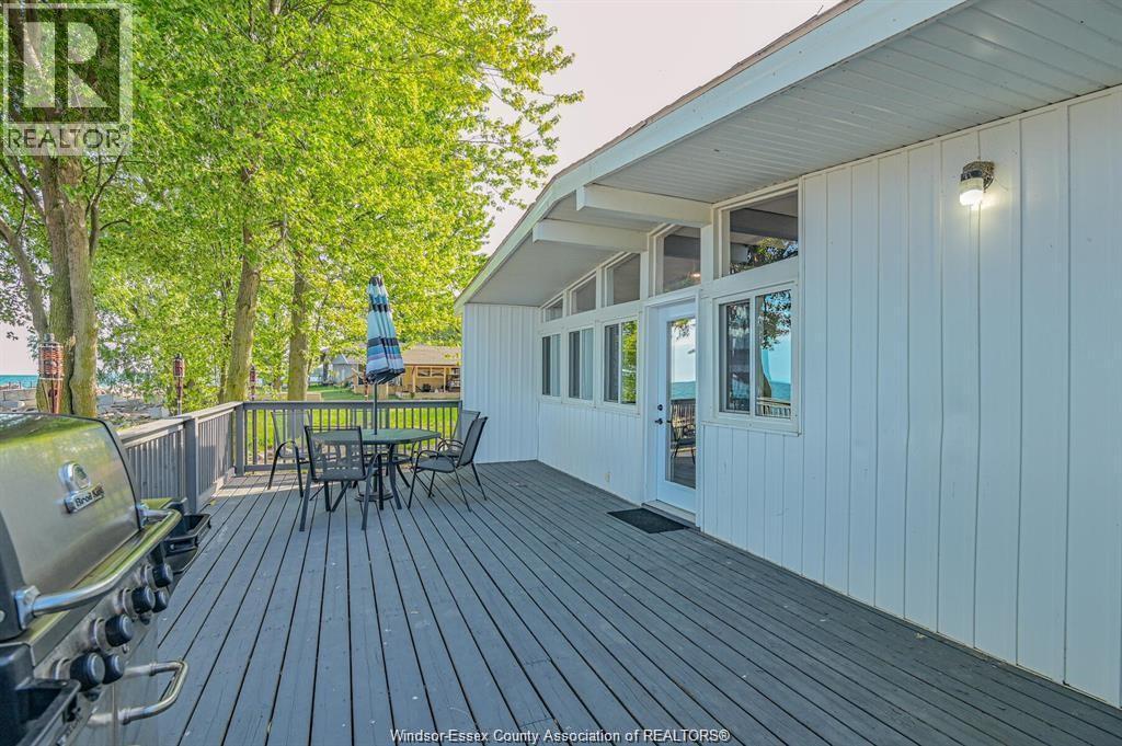 262 Cotterie Park, Leamington, ON - Outdoor With Deck Patio Veranda With Exterior