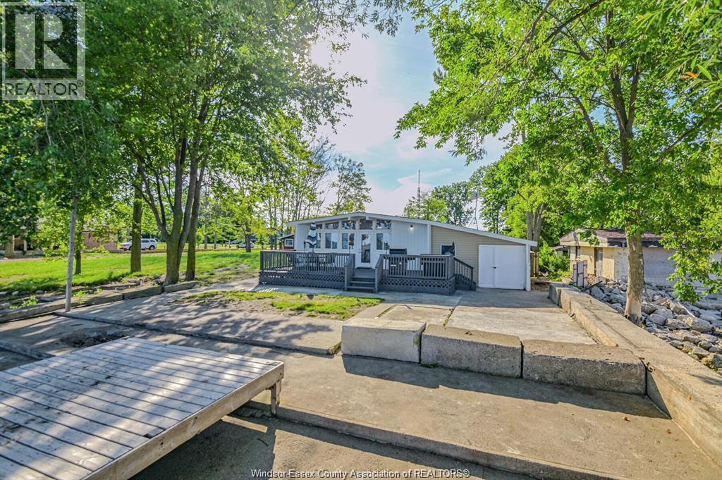 262 Cotterie Park, Leamington, ON - Outdoor