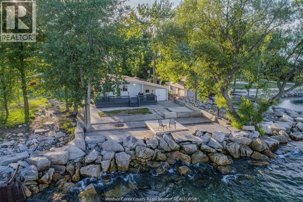 262 Cotterie Park, Leamington, ON - Outdoor