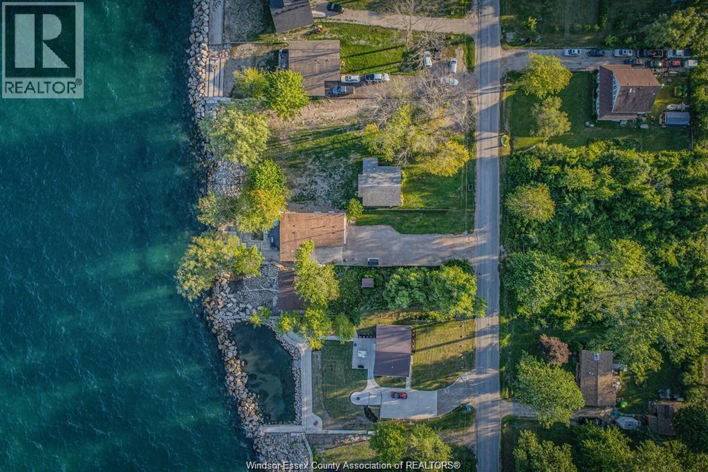 262 Cotterie Park, Leamington, ON - Outdoor With View