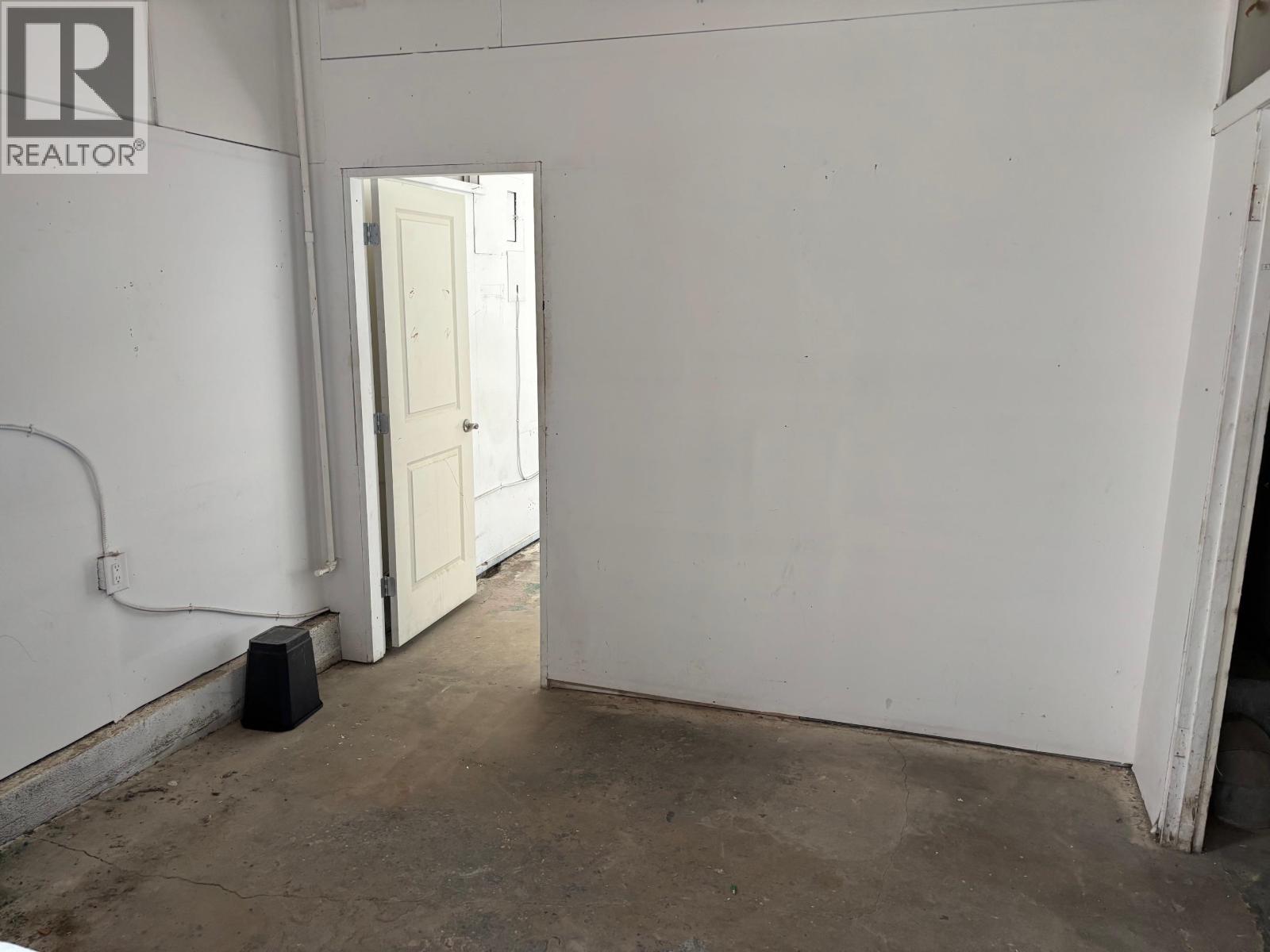 1129 Kingsway, Vancouver, BC