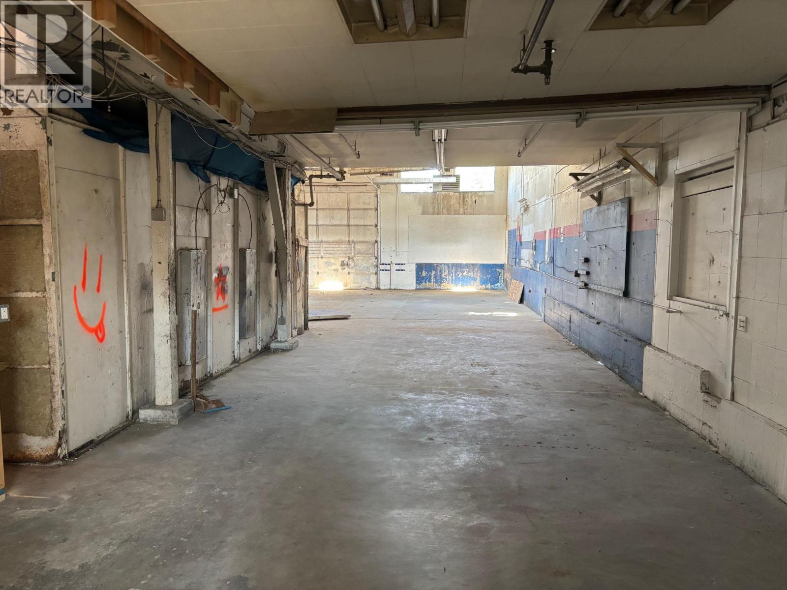 1129 Kingsway, Vancouver, BC