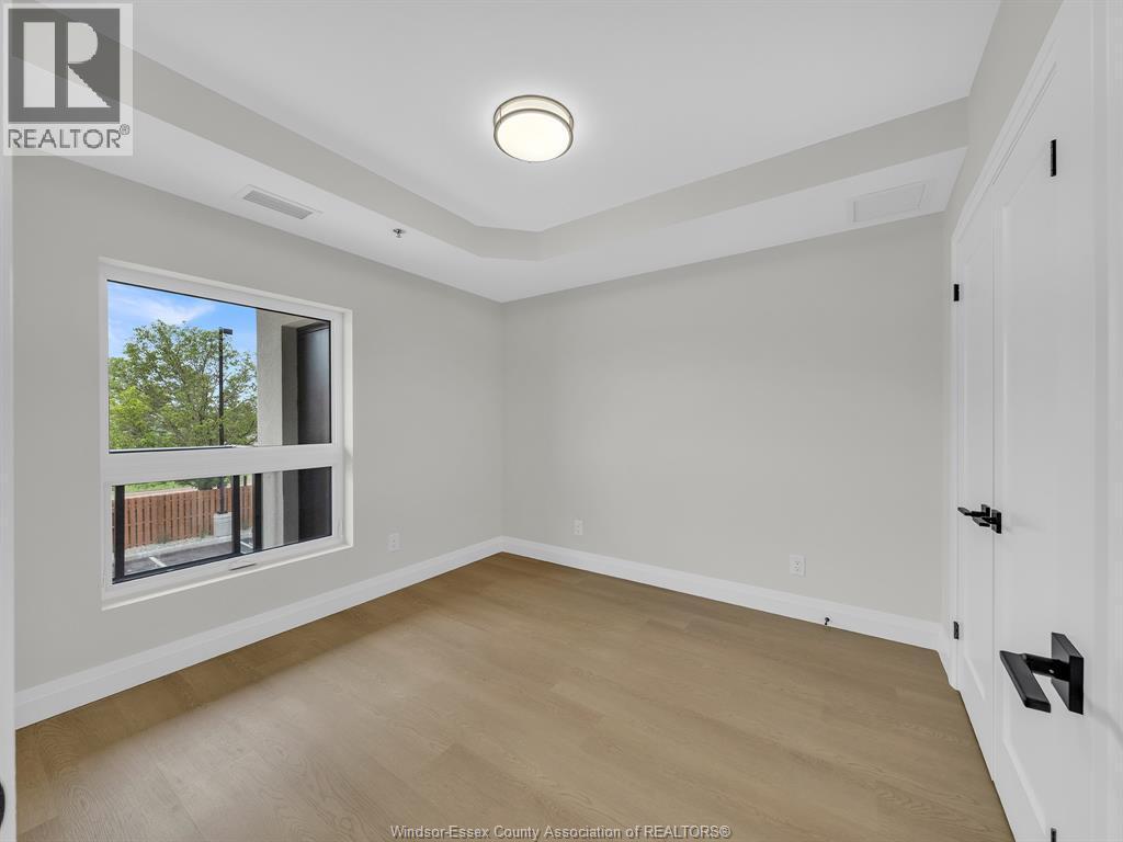 11646 Tecumseh Road Unit# 300, Windsor, ON - Indoor Photo Showing Other Room