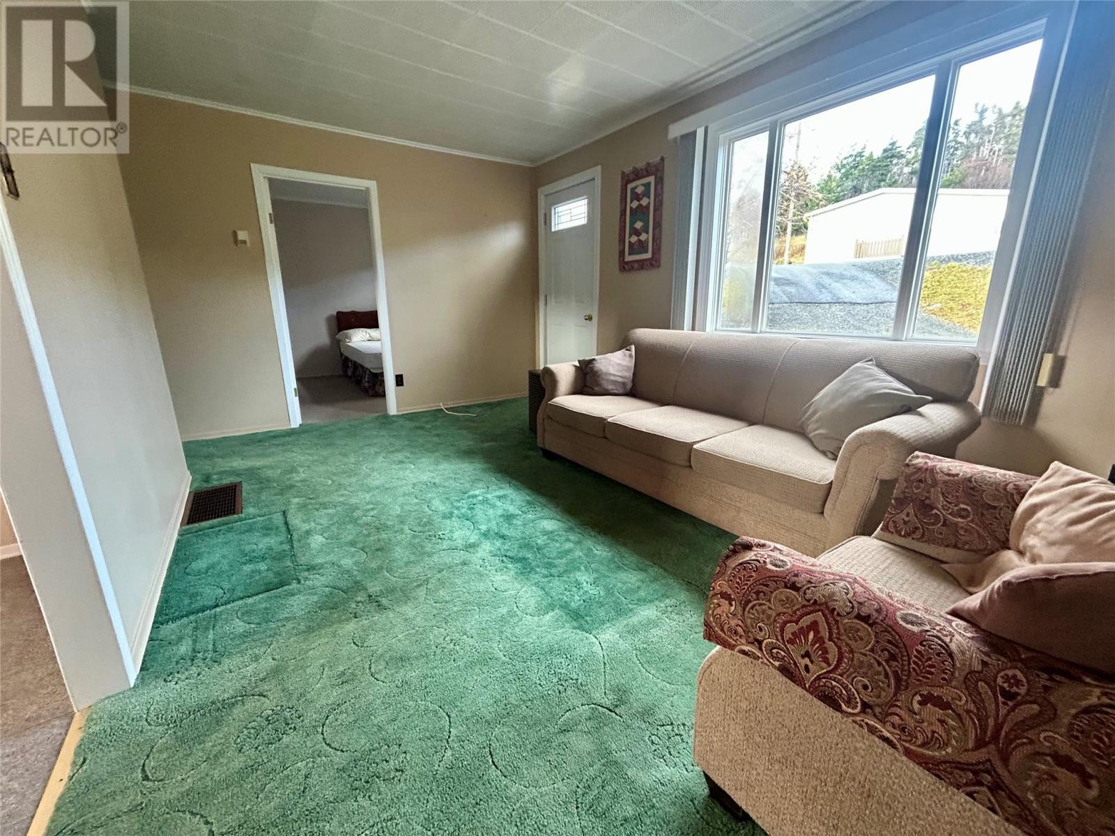 1067 Main Road, Dunville Placentia, NL - Indoor