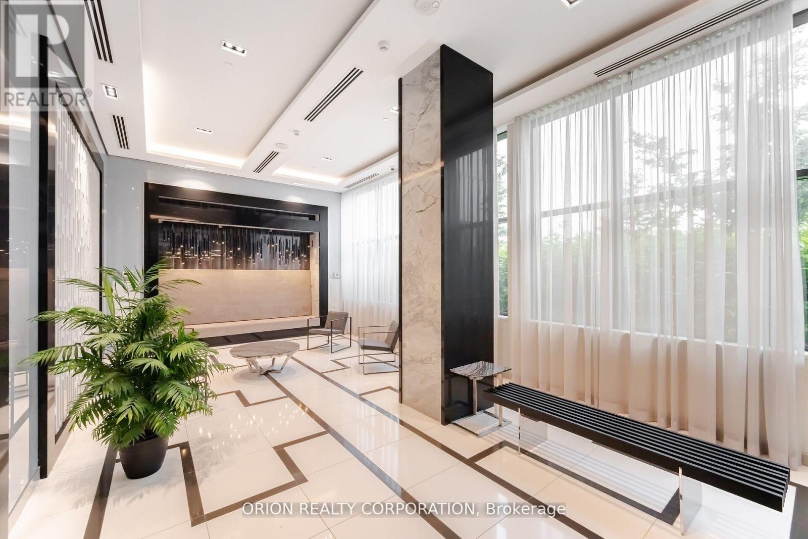 303 - 100 Eagle Rock Way, Vaughan, ON - Indoor Photo Showing Other Room