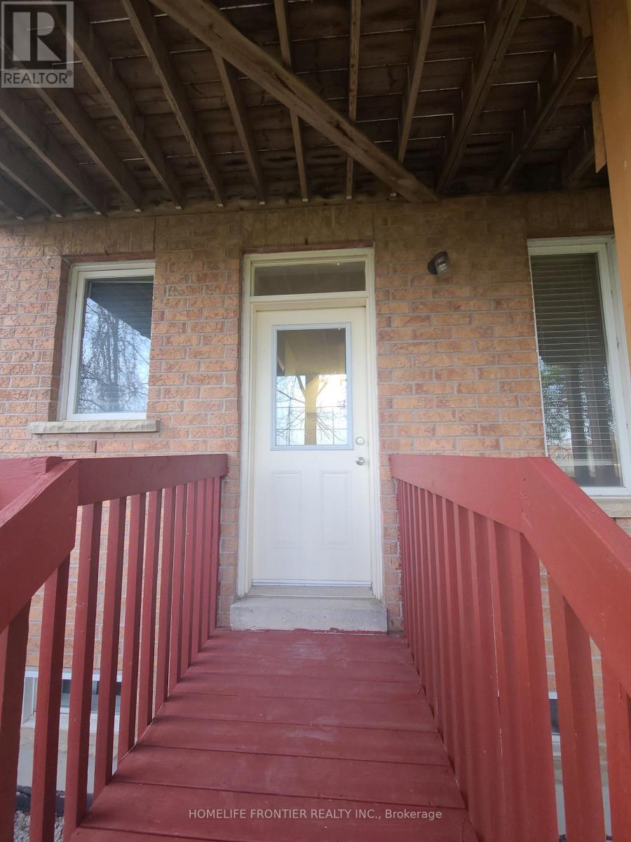 Lower - 126 Vittorio De Luca Drive, Vaughan, ON - Outdoor With Exterior