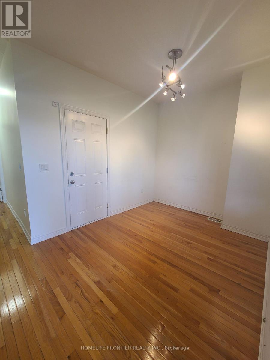 Lower - 126 Vittorio De Luca Drive, Vaughan, ON - Indoor Photo Showing Other Room