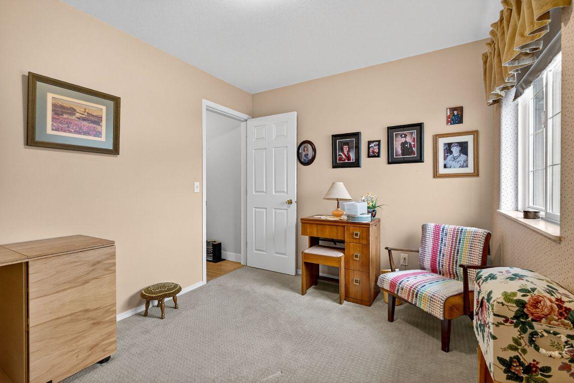 13-1800 Parkview Crescent, Kelowna, BC - Indoor