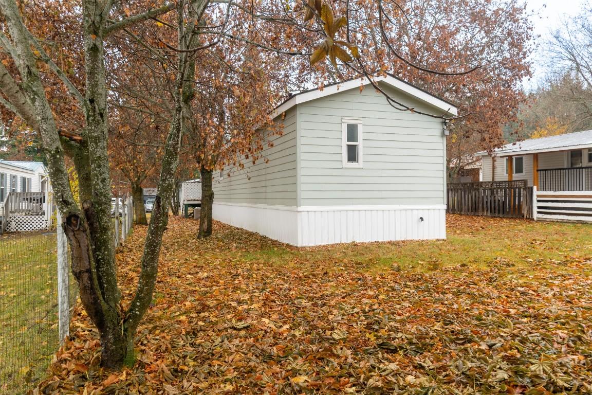 7-5581 Mayfair Road, Salmon Arm, BC