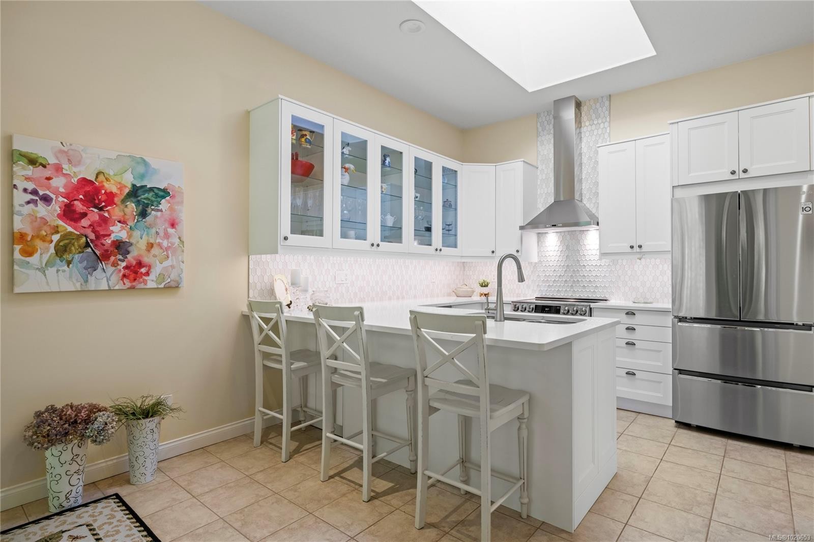 912 Lakes Blvd, French Creek, BC