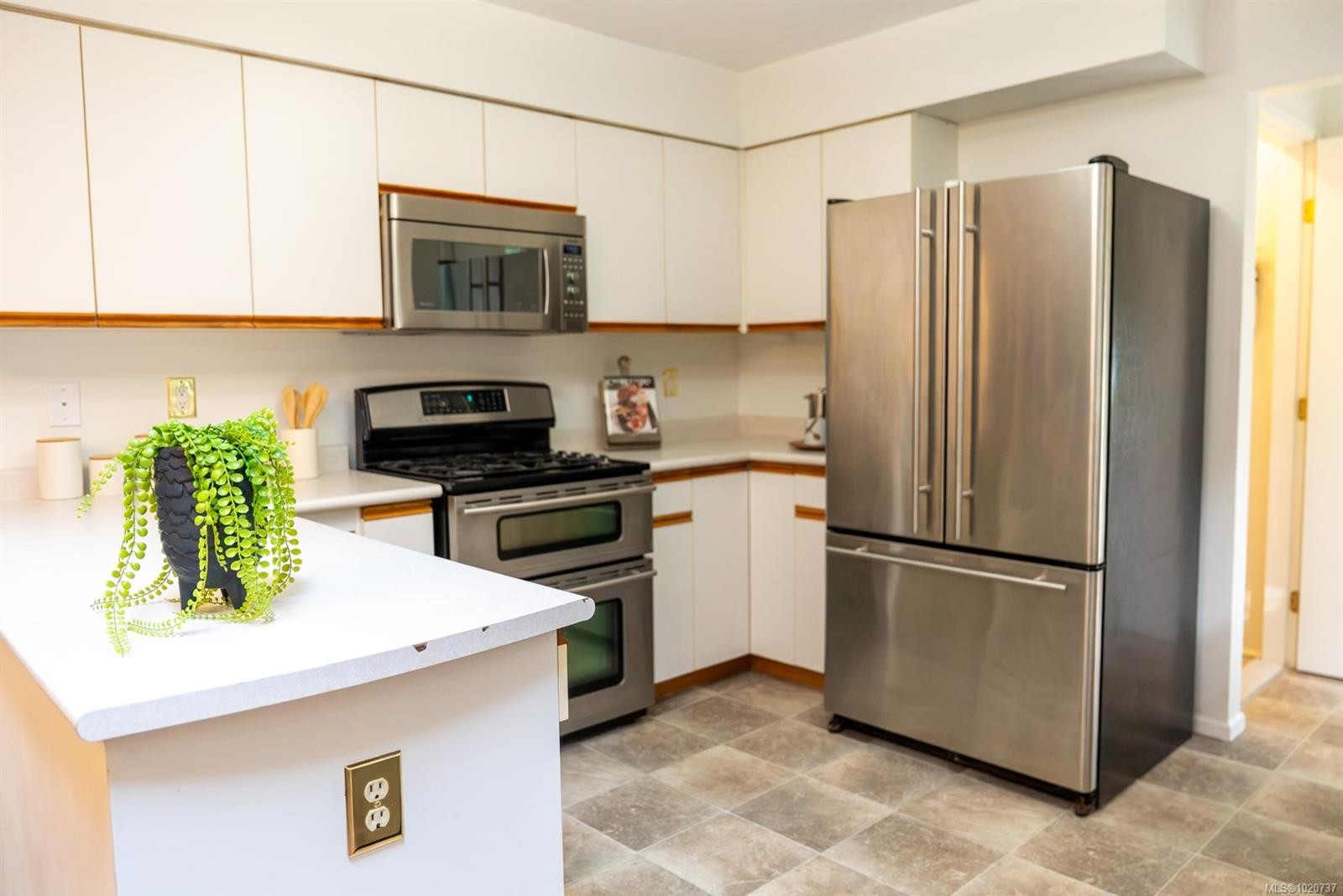 37150 Schooner Way, Pender Island, BC