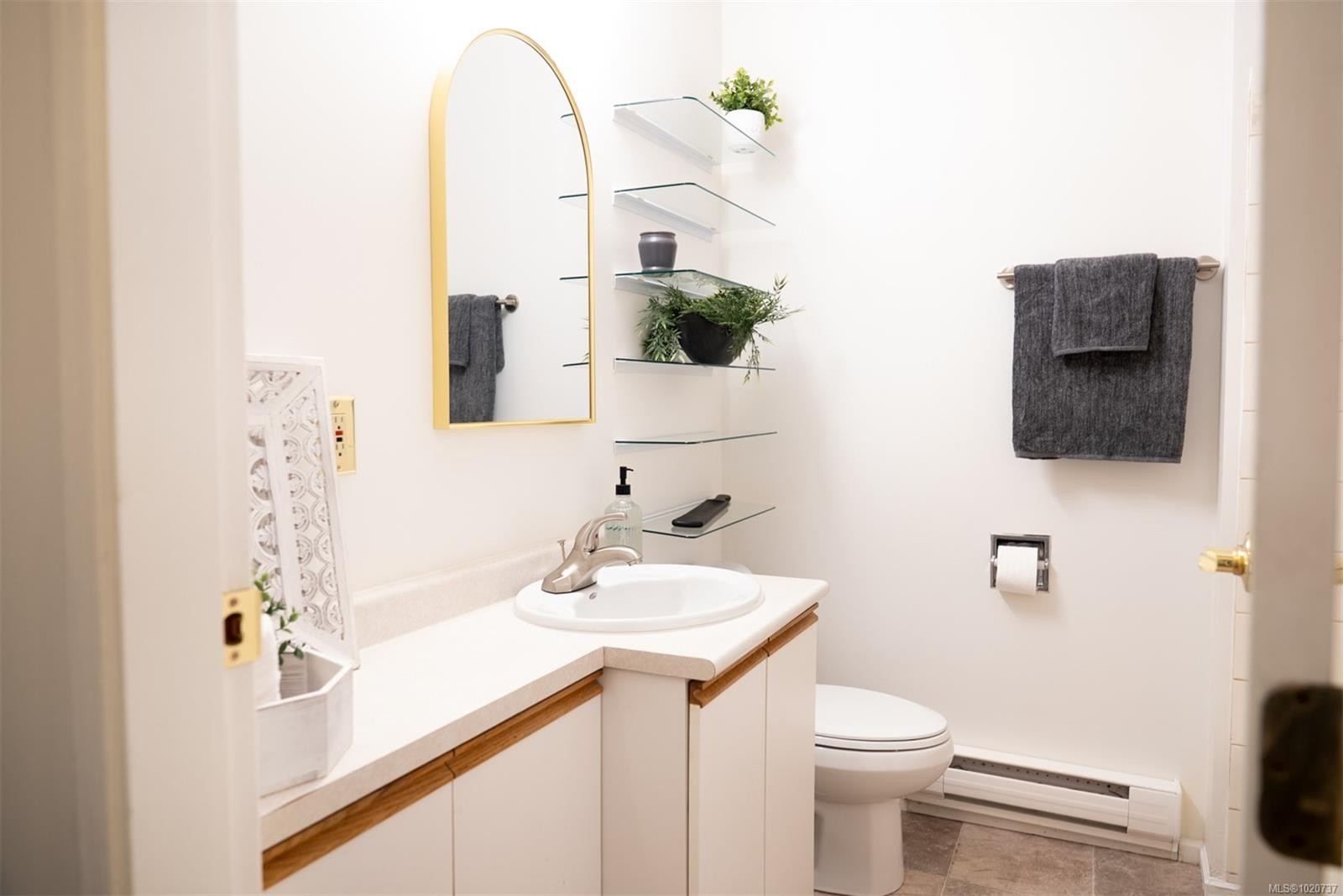 37150 Schooner Way, Pender Island, BC