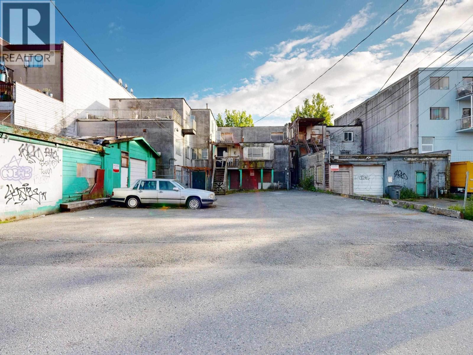 2117-2121 Kingsway Way, Vancouver, BC